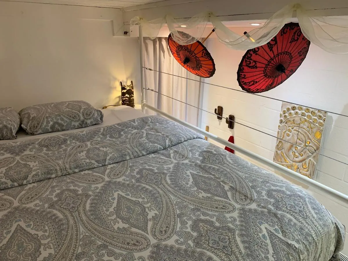Le Pavillon De Flore By Maison Brasseurs D'Etoiles Liege 0*,
